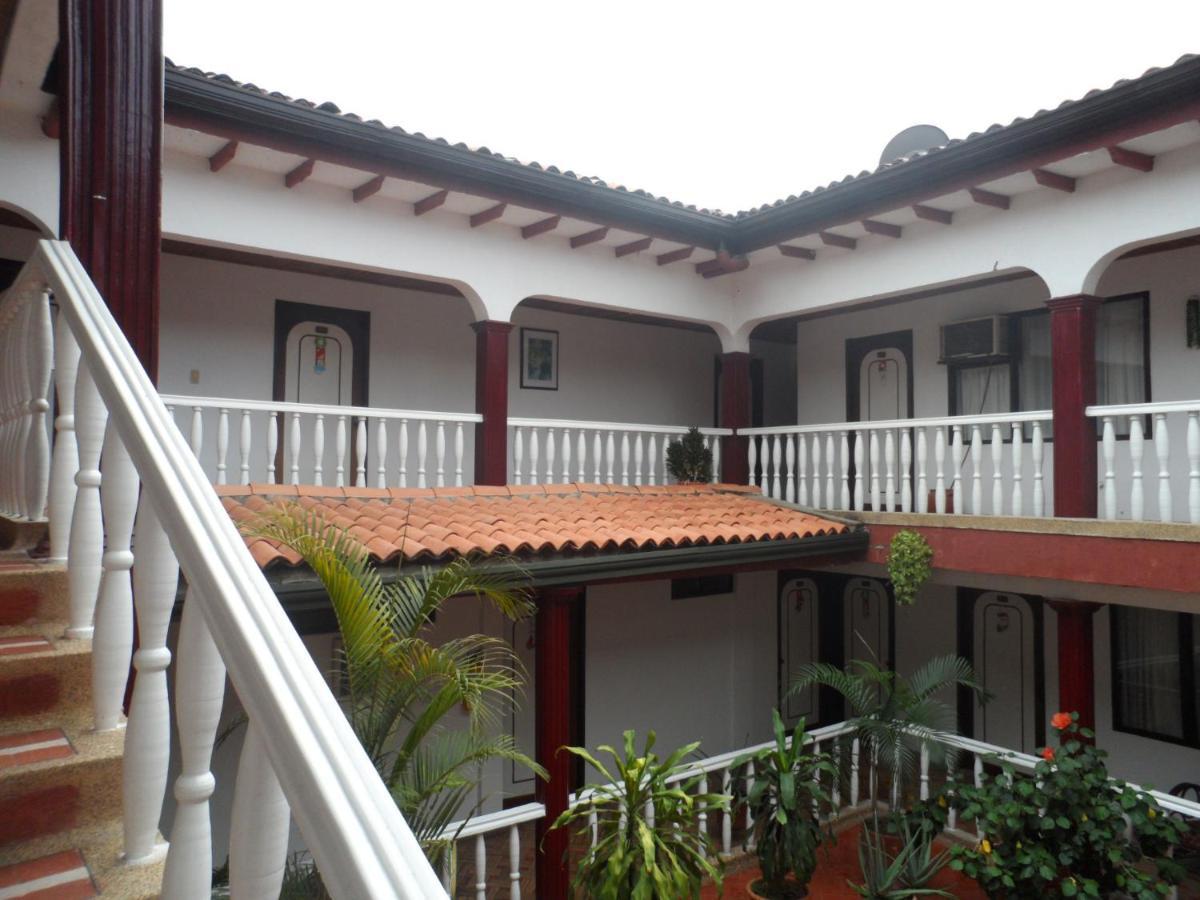 Santa Barbara Arauca Hotell Exteriör bild